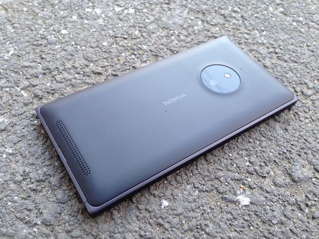 Nokia Lumia 830.
