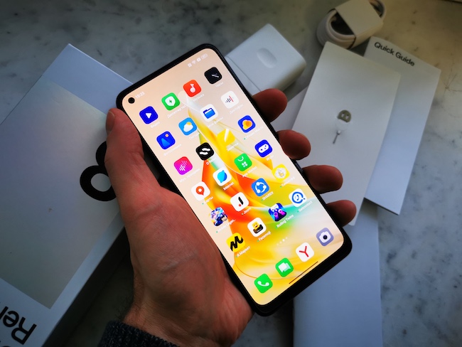 Смартфон OPPO Reno8 T.